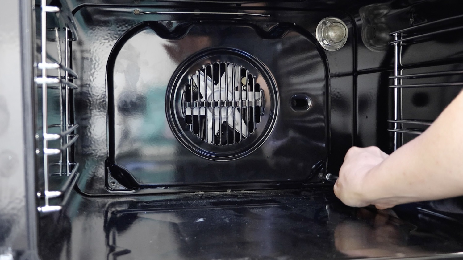 Re-insert internal back plate